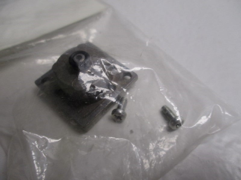 SMC AR40P-320AS-02 G/PORT & PLUG  NSMP
