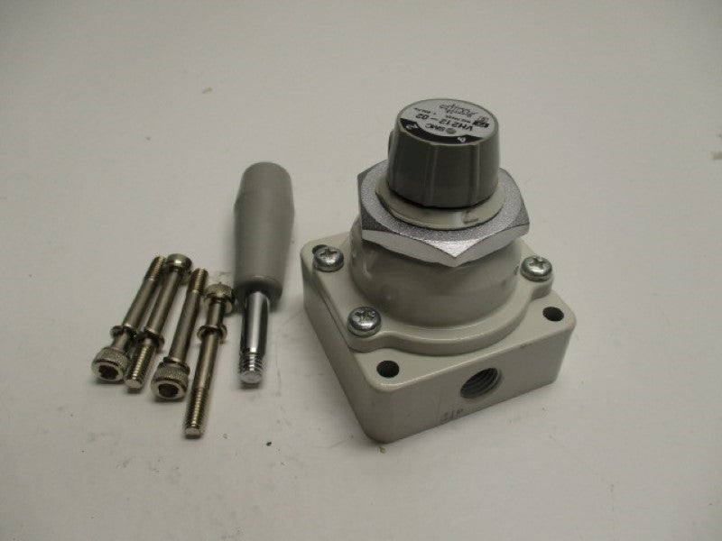 SMC VH212-02 HAND VALVE * NEW IN FACTORY BAG *