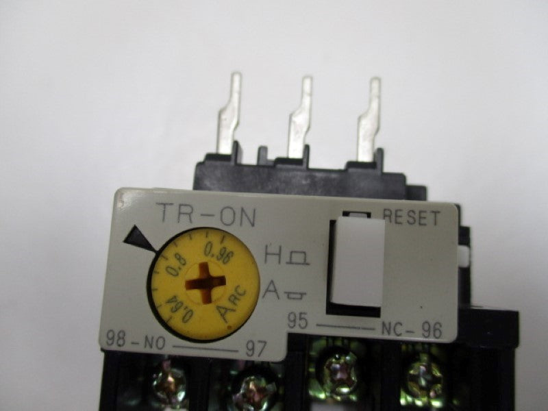 FUJI ELECTRIC TR-0N TR13N OVERLOAD RELAY 0,64-0,96A  UNMP