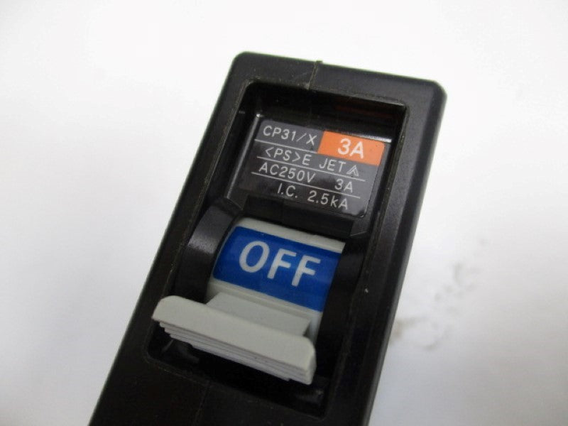 FUJI ELECTRIC CP31/X-3A CIRCUIT BREAKER 3A 250VAC  NSMP