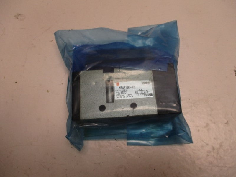 SMC VFA3130-02 AIR OPERATED VALVE * NEW IN FACTYORY BAG *