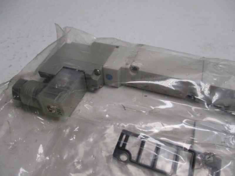 SMC SY5340-5DZ SOLENOID VALVE 24V  NSMP