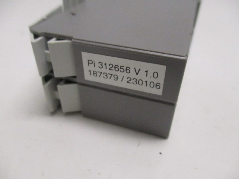 PILZ SSUBS2/8S BASE MODULE SCREW TERMINAL  NSMP