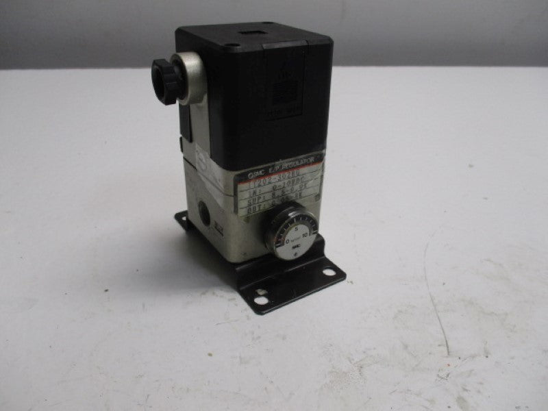 SMC IT202-302BG E/P REGULATOR 0-10KGF/CM2 10VDC  UNMP