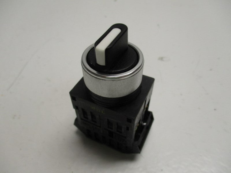 FUJI ELECTRIC AH22-P1 SELECTOR SWITCH  NSNP