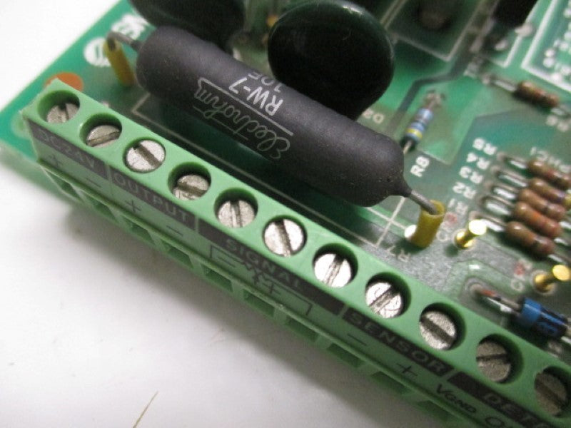 SMC VEA252 POWER AMP FOR E/P PROPORTIONAL VALVE  UNMP