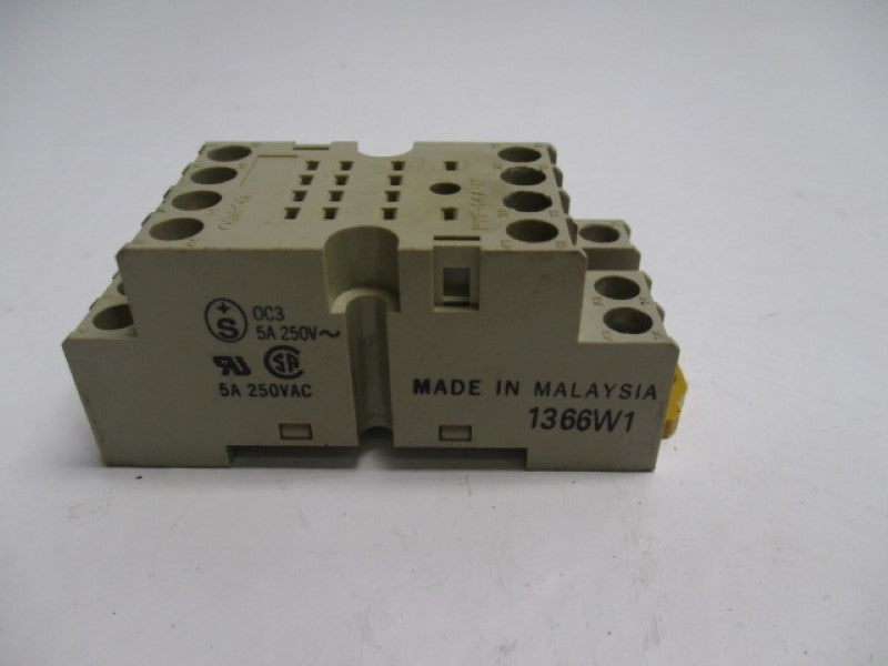 OMRON PYF-14A-N  UNMP