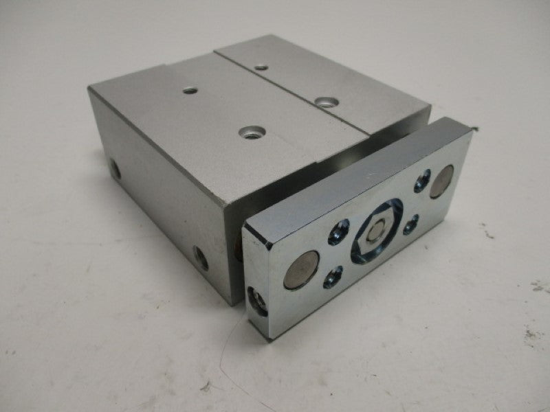 FESTO DFM-25-50-P-A-GF GUIDE CYLINDER   NSNP