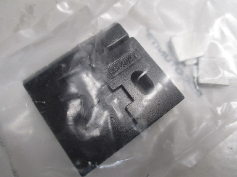 ROBOTUNITS DOR4510 HINGE KIT * NEW IN FACTORY BAG *