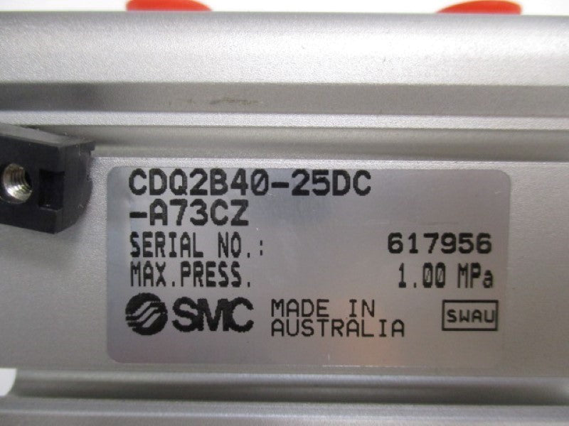 SMC CQ2B40-25DC-A73CZ COMPACT CYLINDER WITH SENSORS  NSNP