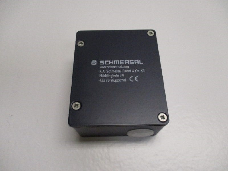 SCHMERSAL AZ415-11/11ZPK-M20 SAFETY INTERLOCK SWITCH  NSNP