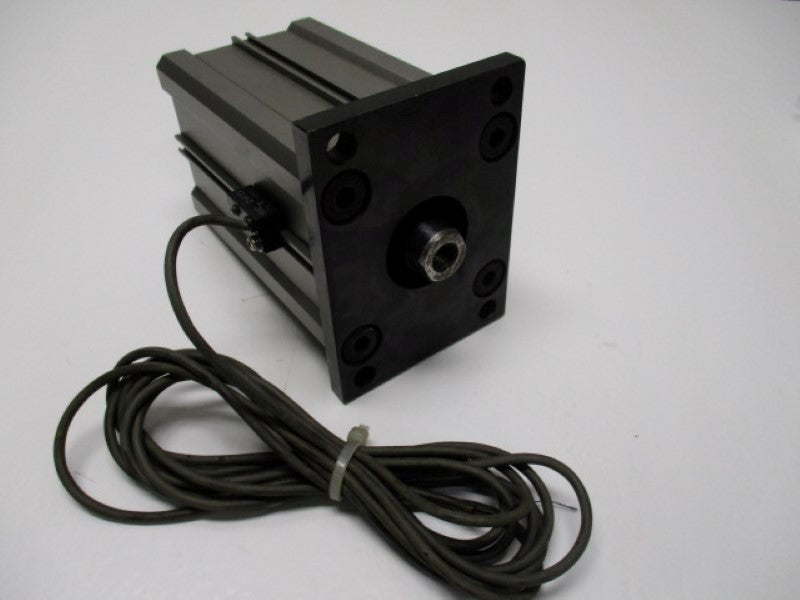 SMC CDQ2F63-65D-A73L (WITH SENSOR) UNMP