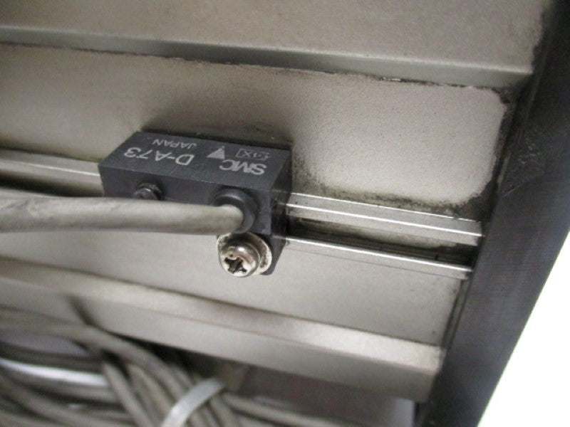 SMC CDQ2F63-65D-A73L (WITH SENSOR) UNMP