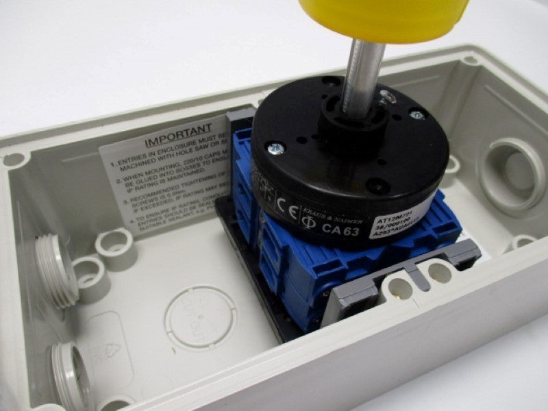 CLIPSAL 56SWH463 ENCLOSED LOAD BREAK SWITCH  NSMP