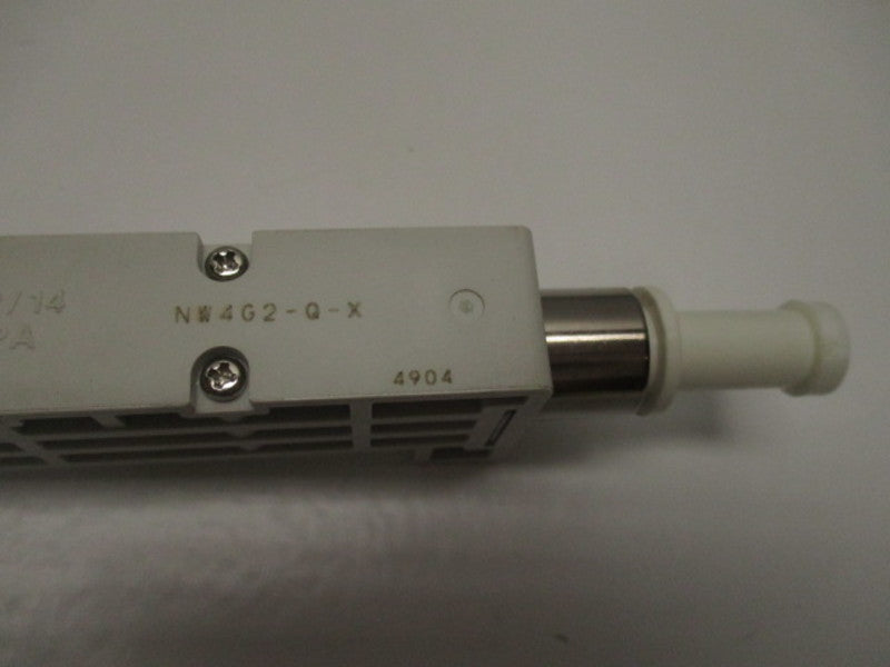 SMC NW4G2-Q-X VALVE (AS PICTURED)  UNMP