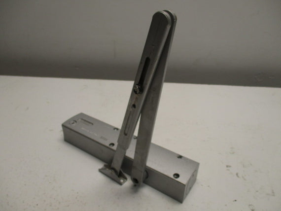 GEZE TS400 OVERHEAD  DOOR CLOSER * USED*
