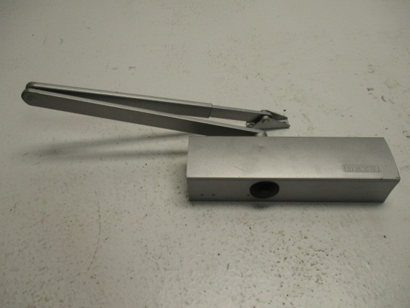 GEZE 0672-CPD-0118 TS200 OVERHEAD  DOOR CLOSER  UNMP