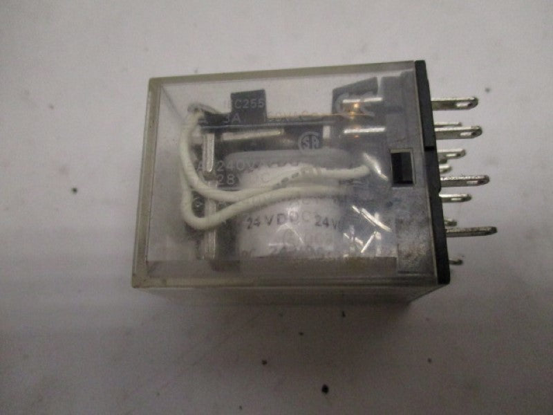 OMRON MY3-DC24 RELAY 24VDC  UNMP