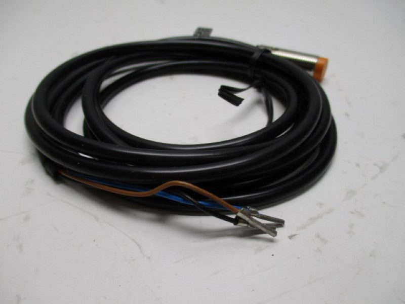 IFM EFECTOR IF5252 INDUCTIVE PROXIMITY SWITCH  NSMP