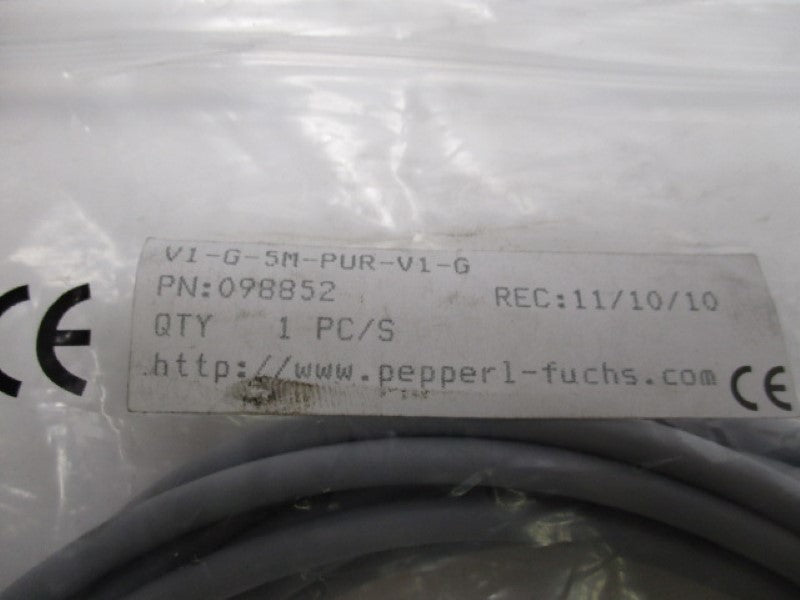 PEPPERL + FUCHS V1-G-5M-PUR-V1-G CONNECTOR CABLE  NSMP