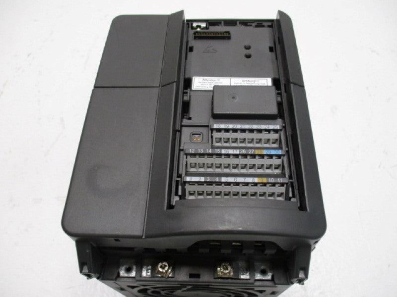 SIEMENS MICROMASTER 440 6SE6440-2AD23-0BA AC DRIVE (AS PICTURED)  UNMP