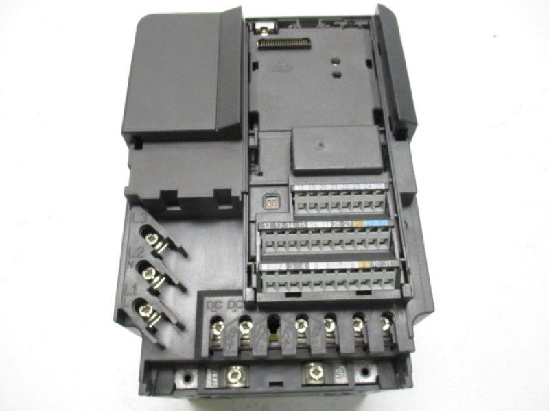 SIEMENS MICROMASTER 440 6SE6440-2AD24-0BA DRIVE 4HP 3KW (AS PICTURED)  UNMP
