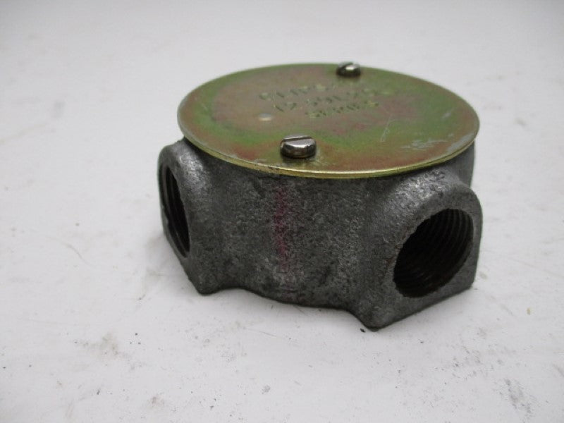 CLIPSAL 1239L20 4-WAY JUNCTION BOX   NSNP