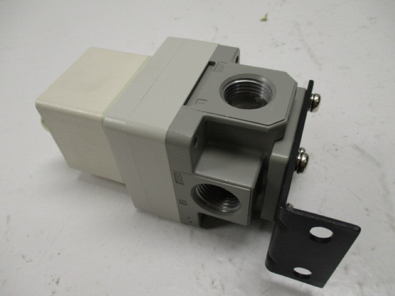 SMC ITV3050-324CS5 E/P REGULATOR  NSMP