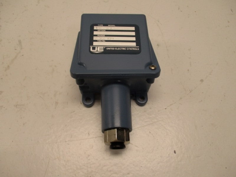UNITED ELECTRIC H100-702 PRESSURE SWITCH 20-700KPA  NSNP