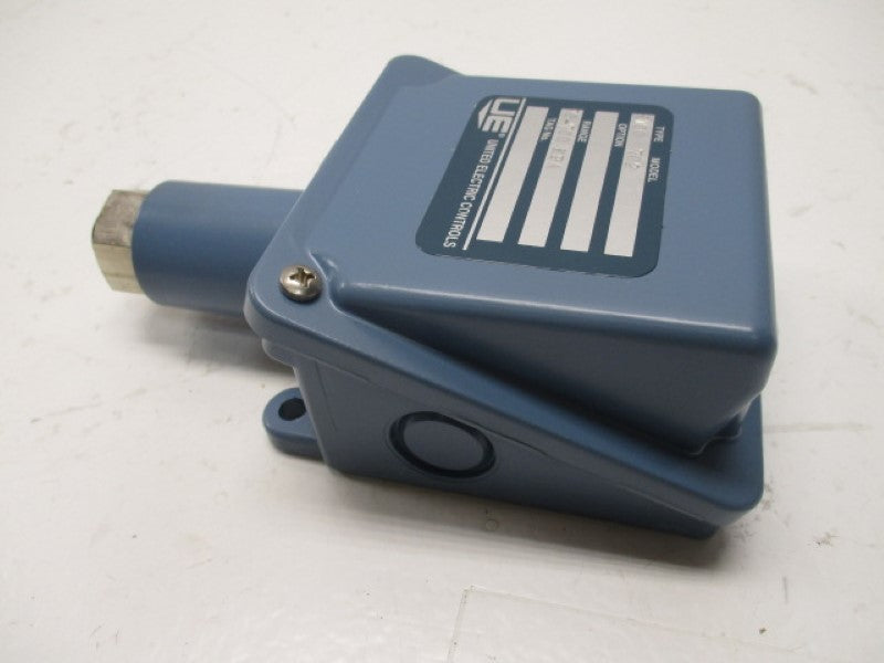 UNITED ELECTRIC H100-702 PRESSURE SWITCH 20-700KPA  NSNP