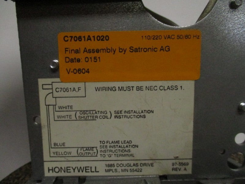 HONEYWELL C7061A1020 SELF CHECK SCANNER (AS PICTURED)  UNMP