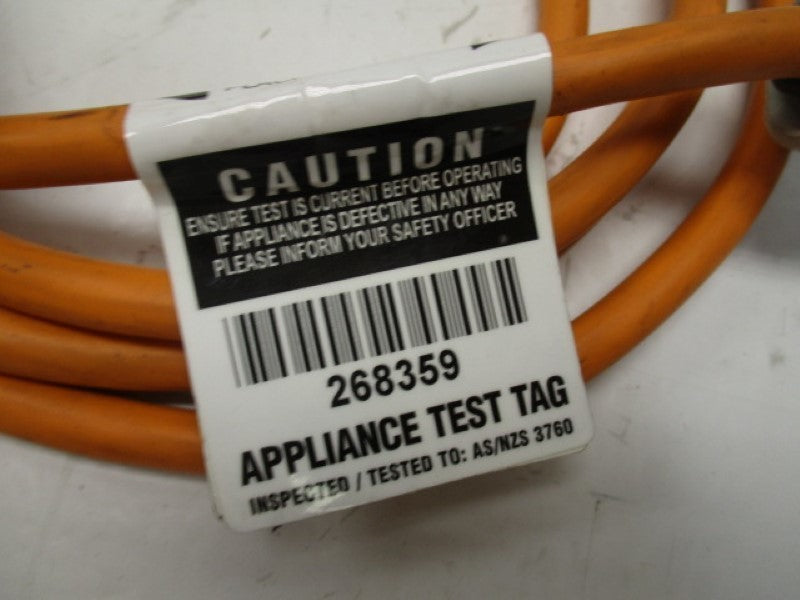 CLIPSAL 56P310 10A 250VAC PLUG WITH CABLE  UNMP