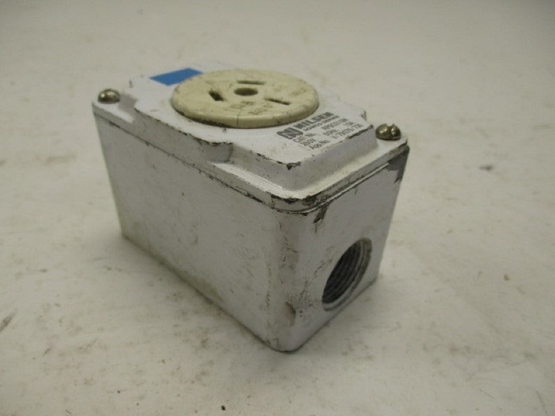 NILSEN RPS0310M OUTLET RECEPTACLE 10A 250VAC   UNMP