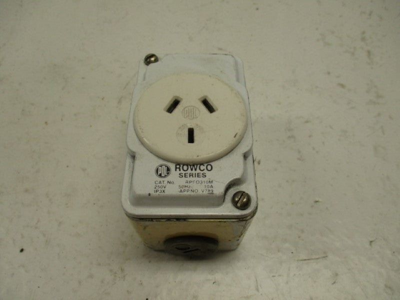ROWCO RPS0310M OUTLET RECEPTACLE 10A 250VAC   UNMP