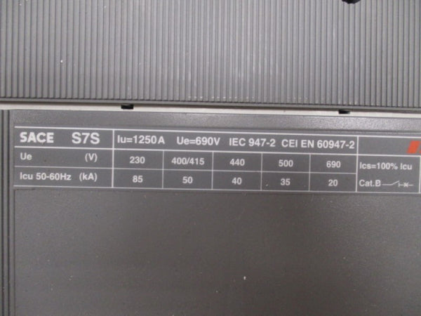 ABB SACEE-PR211 AM81004978 CIRCUIT BREAKER 1000A  NSNP