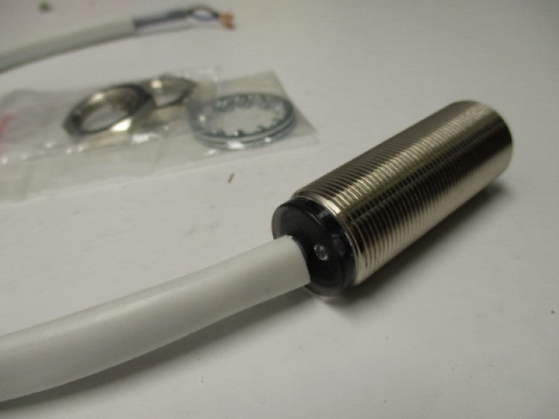 PEPEPRL+FUCHS NCB8-18GM50-Z4 105930 INDUCTIVE SENSOR 3.5-30VDC  NSNP