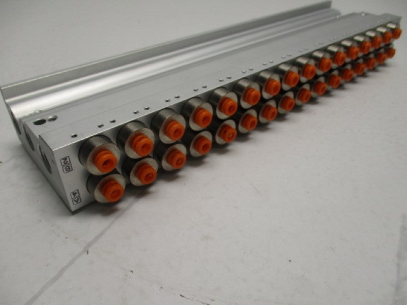 SMC VV5QZ25-16N3TC BASE MOUNTED MANIFOLD  NSMP