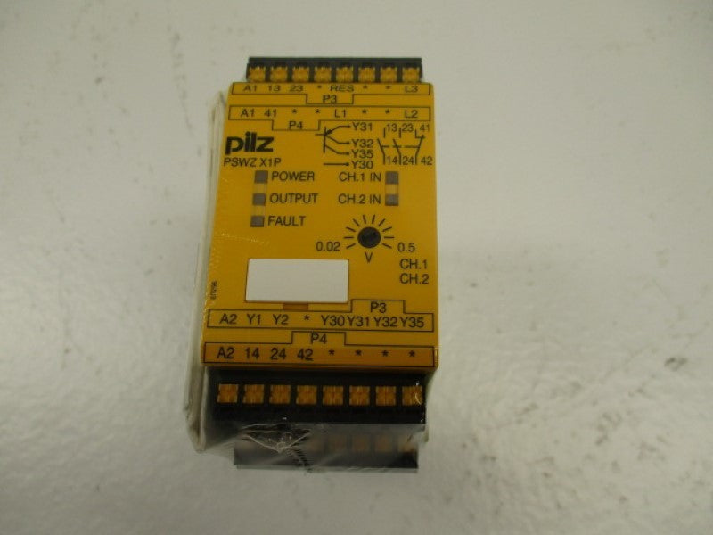 PILZ PSWZ-X1P-C-0.5V/24-240VACDC SAFETY RELAY * NEW IN ORIGINAL PACKAGE *
