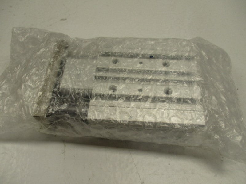 SMC MLGPM20-50-B COMPACT GUIDE LOCK CYLIDNER  NSMP