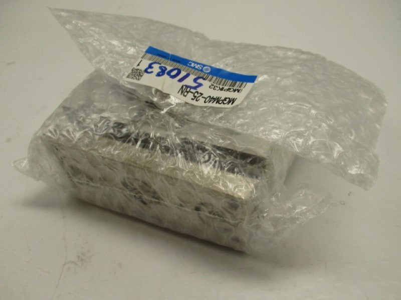 SMC MGPM40-25-RN END LOCK SLIDE GUIDE CYLINDER   NSMP