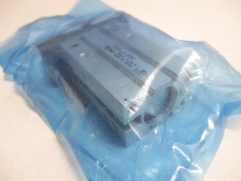 SMC MHZL2-20C AIR GRIPPER CYLINDER  NSNP