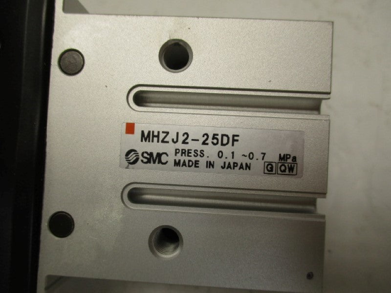 SMC MHZJ2-25DF AIR GRIPPER CYLINDER   NSMP