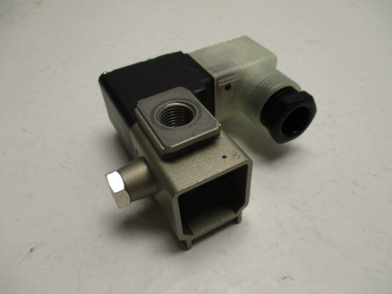 SMC VCA27A-5DLK-4-02 SOLENOID VALVE  24VDC  UNMP