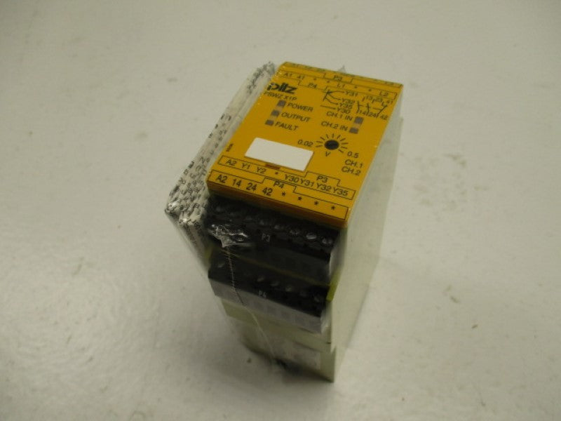 PILZ PSWZX1P0,5V/24-240VACDC2N/O1N/C2SO SAFETY RELAY * NEW IN ORIGINAL PACKAGE *