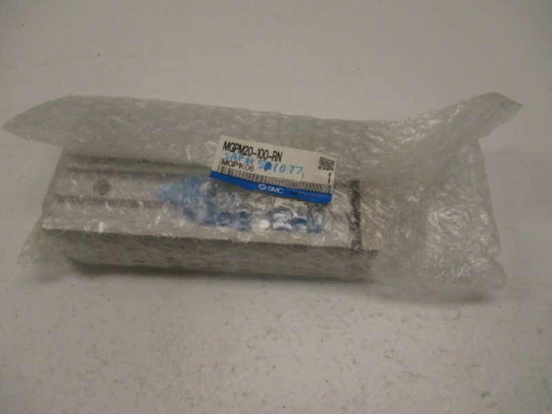 SMC MGPM20-100-RN END LOCK CYLINDER GUIDE  * NEW IN FACTORY BAG *