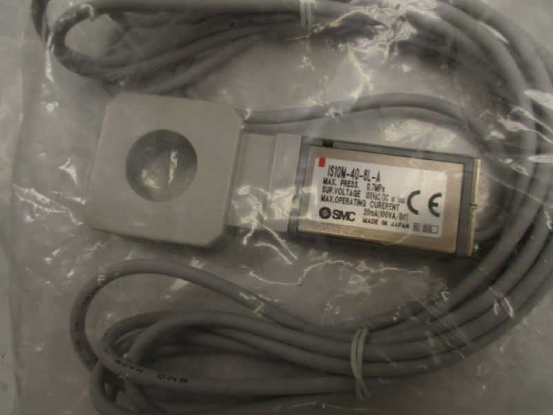 SMC IS10M-40-6L-A  PRESSURE SWITCH * NEW IN FACTORY BAG *