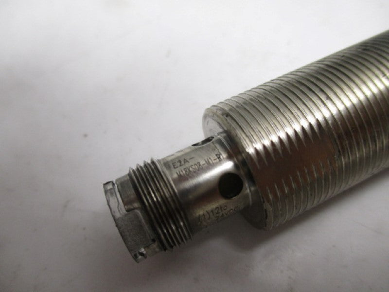 OMRON E2A-M18KS08-M1-B1  UNMP