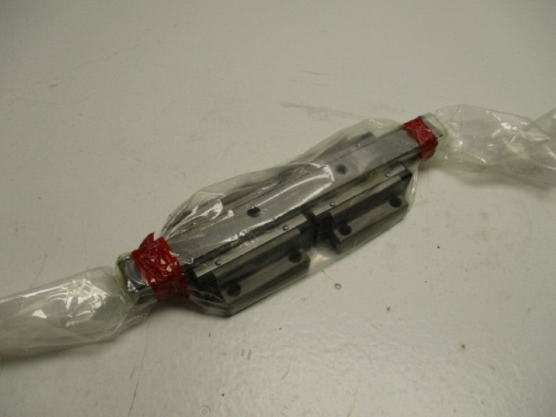 THK HSR30A2SS+280L * NEW IN ORIGINAL PACKAGE *