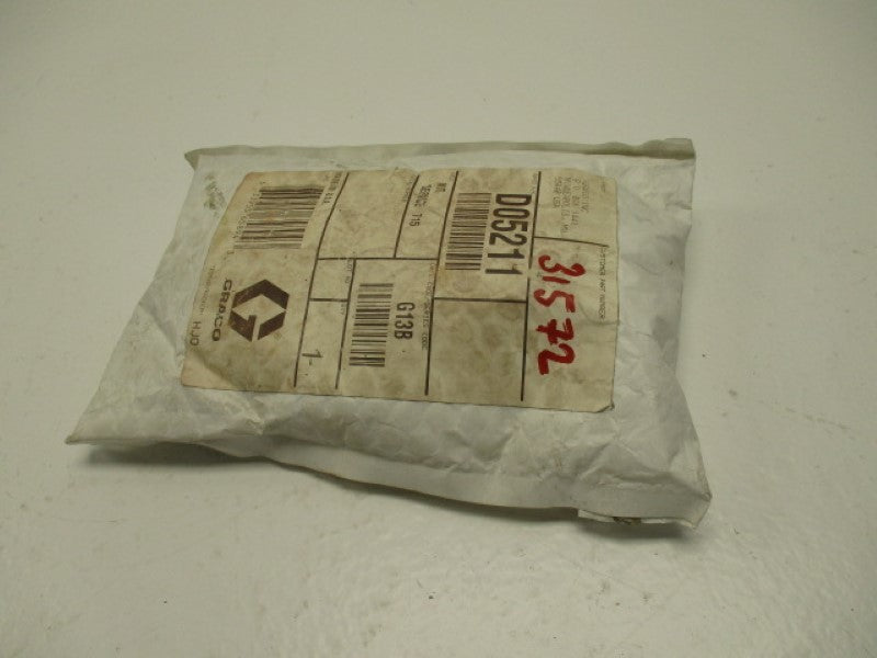 GRACO D05211 * NEW IN OIGINAL PACKAGE *