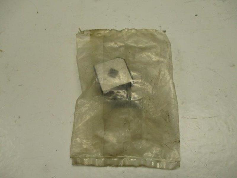 VISHAY 264-888 GBPC2502 * NEW IN FACTORY BAG *